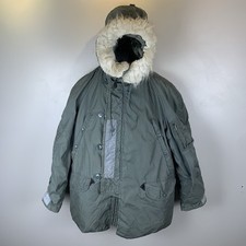 US Military Vintage 85 Parka Mens Medium Extreme Cold Weather Coat Faux Fur N-3B