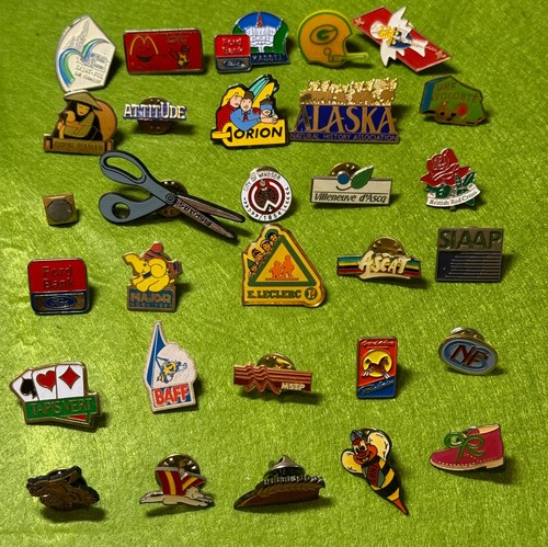 Job lot pin badges bulk - lot, 30