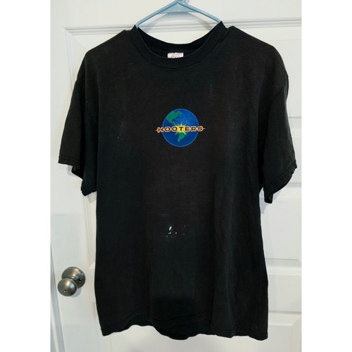 Hooters shirt mens large - t,