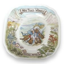 1986 Beatrix Potter Royal Albert Bone China Wall Plate Mrs Tiggy-Winkle 6.5"