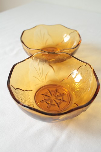 Pair vintage ravenhead amber - pair,