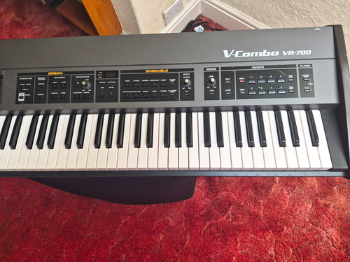 Roland combo 700 76 key - v-combo, 76-key