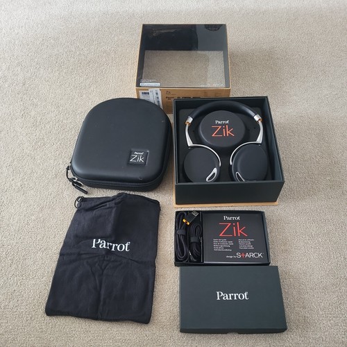 Parrot zik philippe starck - parrot, by