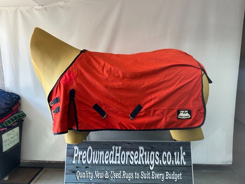 Used cosy pony 0g turnout - cosy,