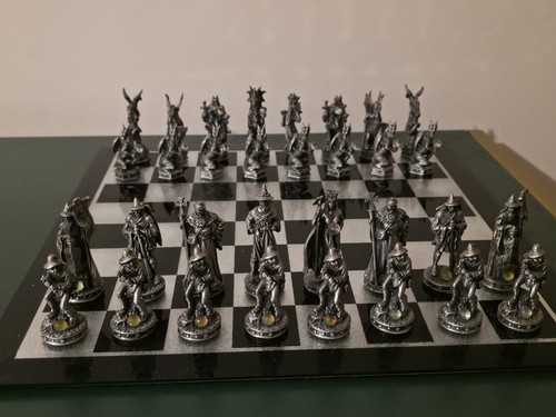 Tudor mint pewter - tudor, chess