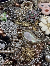 JOB LOT BROKEN VINTAGE COSTUME JEWELLERY SPARE REPAIR HARVEST CRAFTS