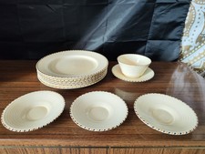 Crown Ducal 784158 10 Piece Set Dinner Plates 3 Saucers Sugar Bowl w/ saucer 