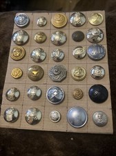 Vintage MILITARY BUTTON