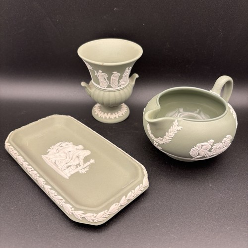 Wedgwood jasperware white - white, on