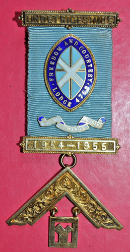 Masonic past master jewel - masonic,