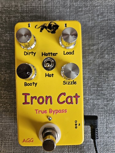 Iron cat metal distortion - cat,