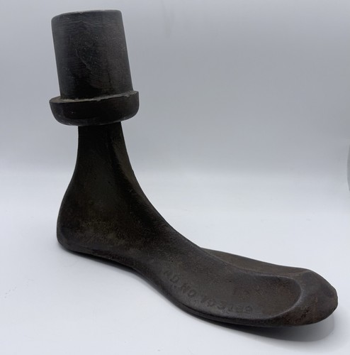 Antique cast iron cobbler shoe - antique,