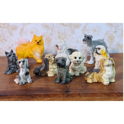 Miniature dog figurine - pc,