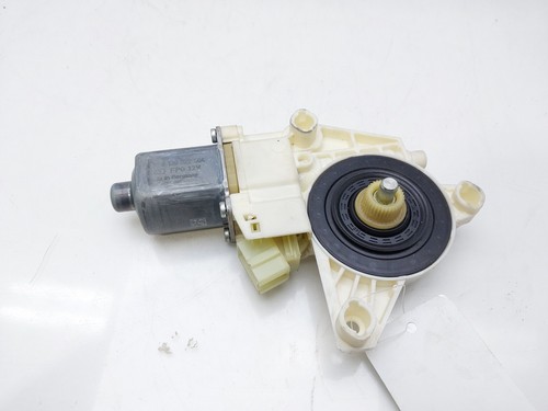 A2048200642 rear power window