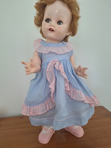 Pedigree doll dressed - t,