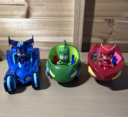 Just play masks catboy - pj,