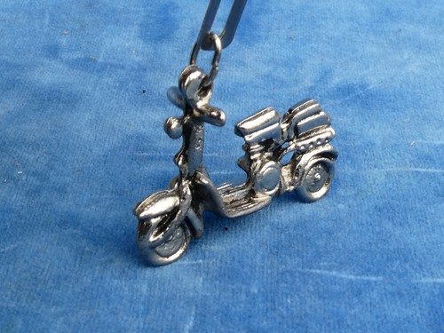 Cute rare vintage key - cute, 3d