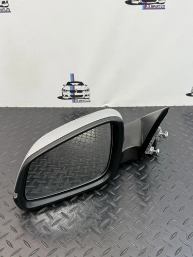 Bmw series f30 - 3,