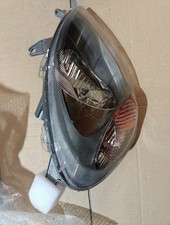 Toyota Yaris Headlight Right