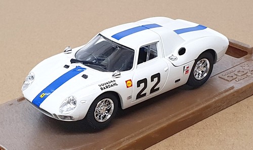 Box model scale - 1/43, 8437