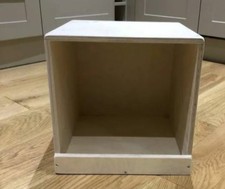 Chicken Nesting SINGLE 