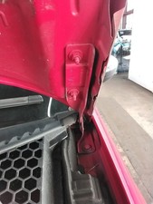 BONNET HINGE LH CITROEN DS3