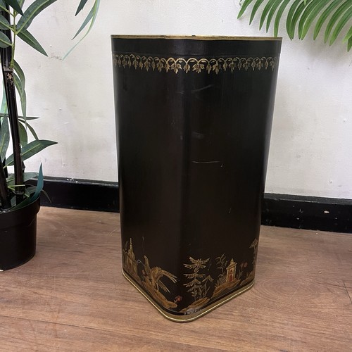 Painted chinoiserie metal - painted,