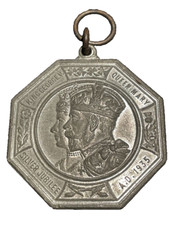 Silver Jubilee medal for George V & Queen Mary 1935 County of Middlesex FAST P+P