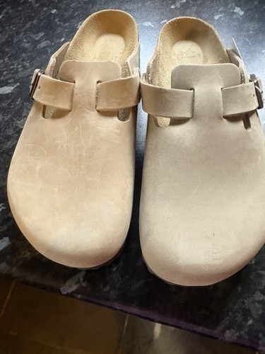 Birkenstock size new - 7, no