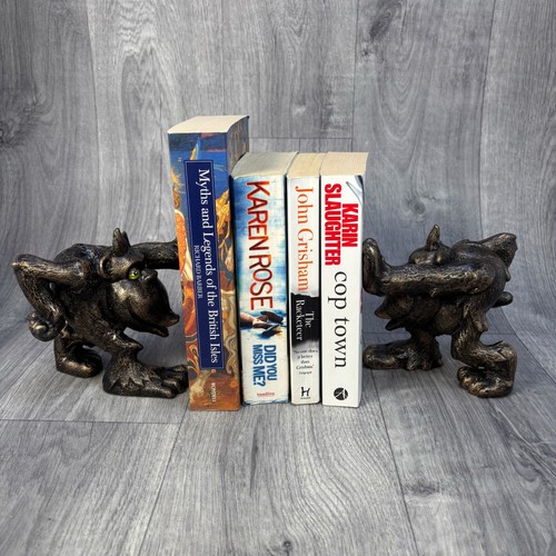 Gorilla bookends cast iron - bookends,
