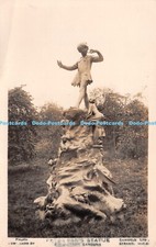 R241029 peter pans statue - r241029,