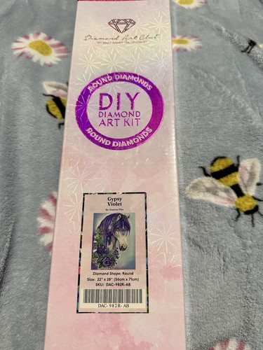 Gypsy violet diamond art - gypsy,
