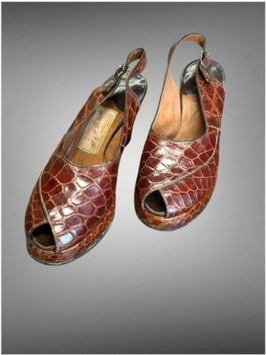 1940s women vintage brown - 1940s',