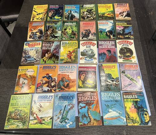 Vintage biggles books - biggles, books.