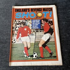 Shoot Magazine - 14 Oct 1972 - England v Yugoslavia Martin Buchan Malcolm Page
