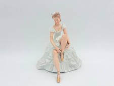 Wallendorf Porcelain Figurine Ballerina Model 1318/0 Germany Vintage 20th Cent.