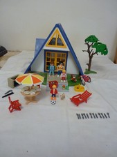 PLAYMOBIL HOLIDAY/VACATION CHALET HOUSE 3230 FIGURES ACCESSORIES
