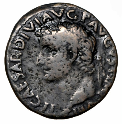 Divus augustus consecrated - divus, ad