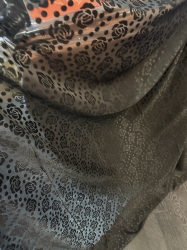 Floral black burnout - ,