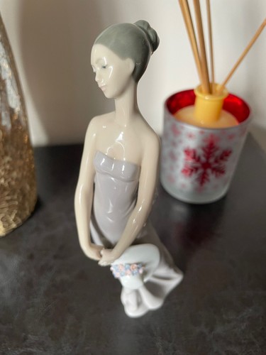 Porcelain figure lladro the - porcelain, figure.lladro.the
