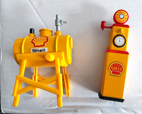 Shell advertising petrol - advertising,