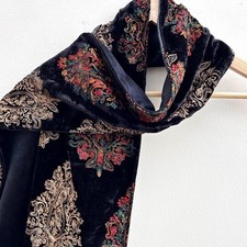 Ladies Luxurious Embroidered