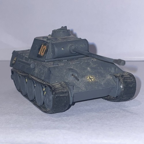Wwii german panther - panther, built