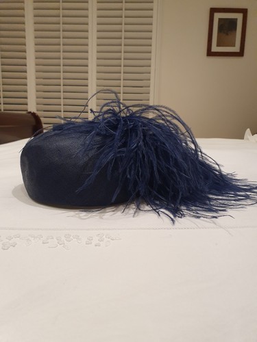 Beautiful vintage navy pillbox - navy,