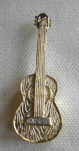 Pin brooch guitar gold - guitar, plated