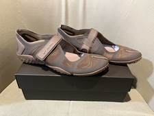 BRAND NEW NikeSKIMS Rift Mesh