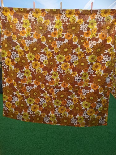 Vtg 1960 flower power - flower,