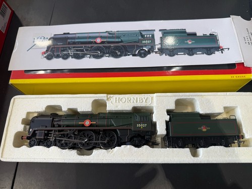 Hornby r2268 merchant navy - r2268,