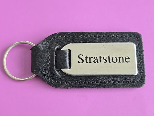 Keyring key ring vintage - key,