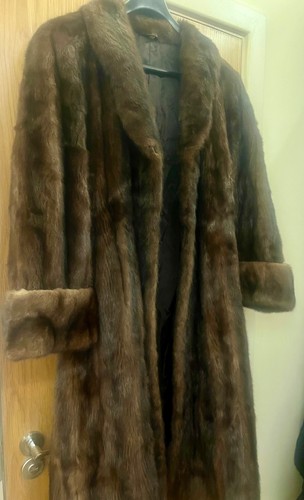 Brown saga mink - fur, size